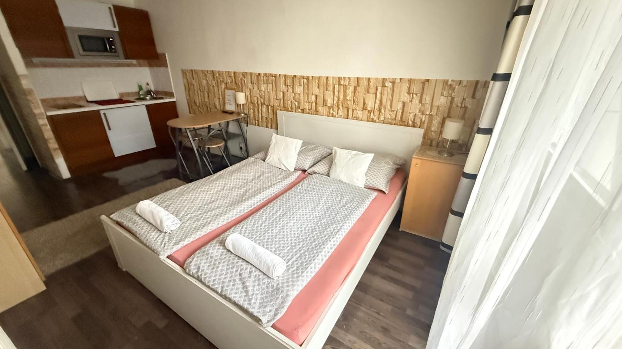 Hermina Apartmanok Westend — Photos 3